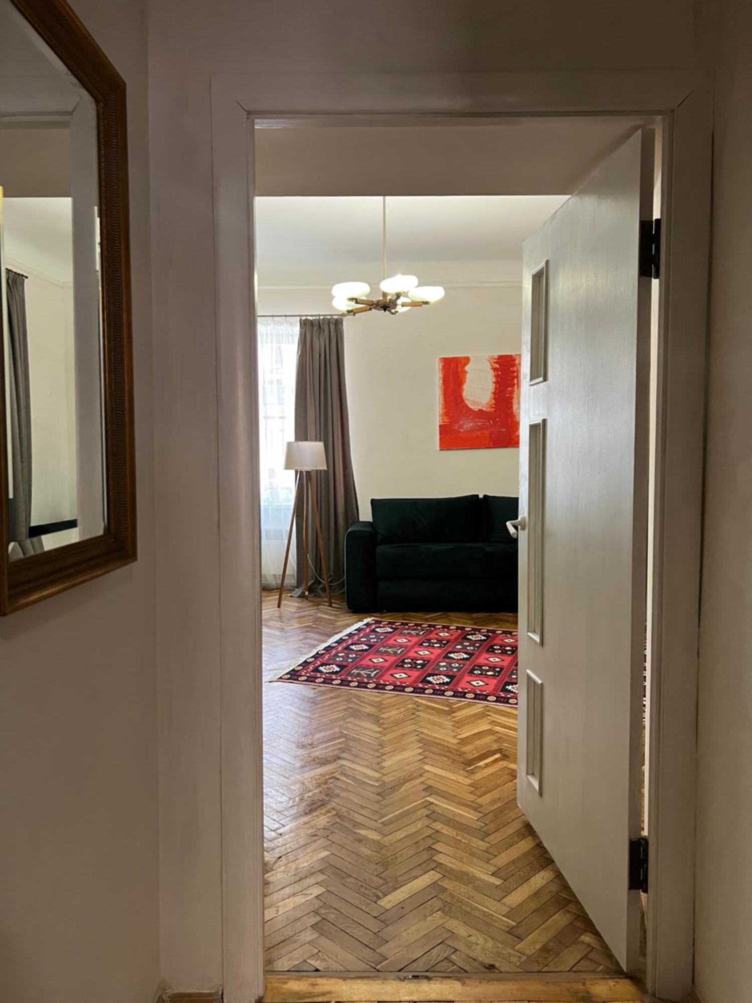 Art Apartment On Kylisha Str Liov Exterior foto